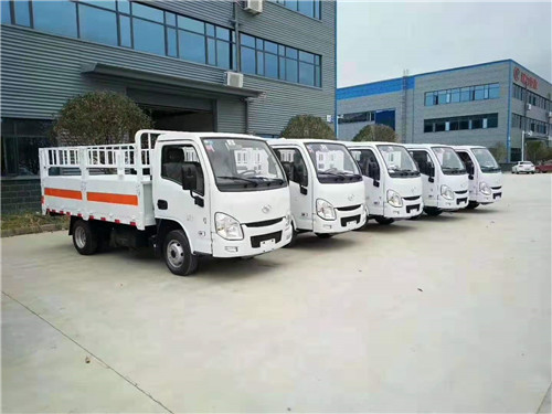 國(guó)六躍進(jìn)小福星氣瓶運(yùn)輸車批量發(fā)車，解析國(guó)五底盤與國(guó)六區(qū)別