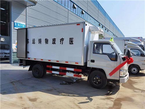江鈴順達醫(yī)療廢物運輸車紫外線燈消毒裝置，噴霧消毒裝置