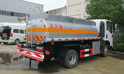 油罐車與供液車究竟有什么不同呢？