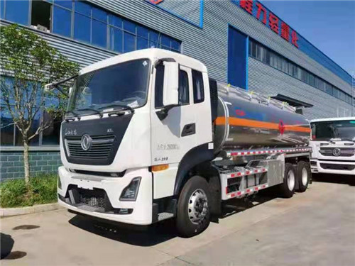 國六東天龍小三軸距鋁合金油罐車現(xiàn)貨危貨，目前程力公告已出