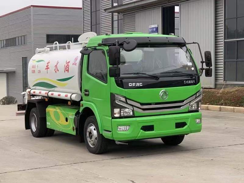 6.8噸東風(fēng)LNG、CNG灑水車介紹