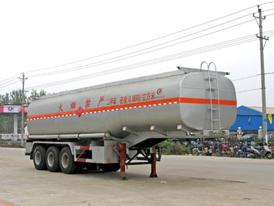化工液體運(yùn)輸半掛車(chē) 38方二甲苯運(yùn)輸車(chē)