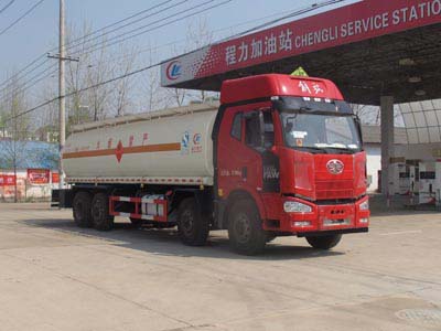 國(guó)五解放前四后六運(yùn)油車(chē) 