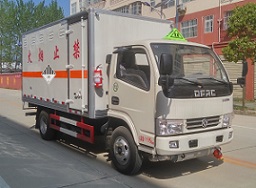 國五東風(fēng)廂長(zhǎng)4.12米雜項(xiàng)危險(xiǎn)物品廂式運(yùn)輸車 