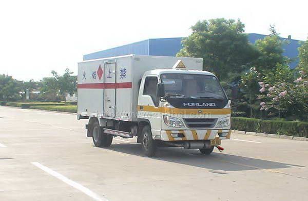 福田危險品運(yùn)輸車